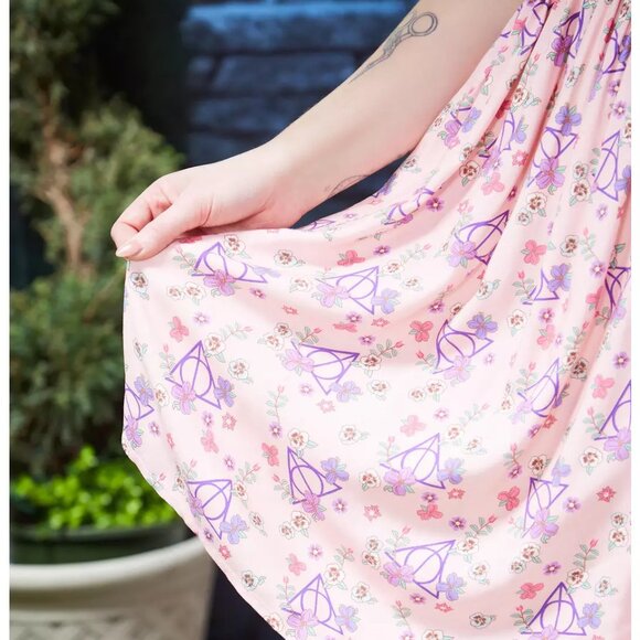 NWOT Her Universe Harry Potter Deathly Hallows Floral Allover Print Smock Dress - Picture 3 of 8
